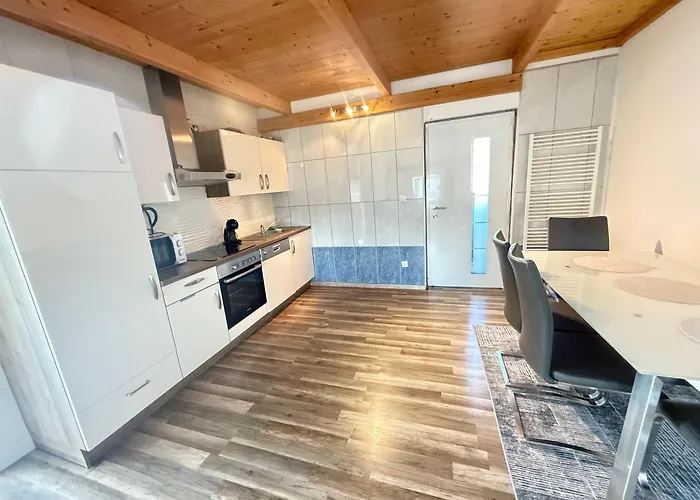 In Schwanenstadt Apartamento *